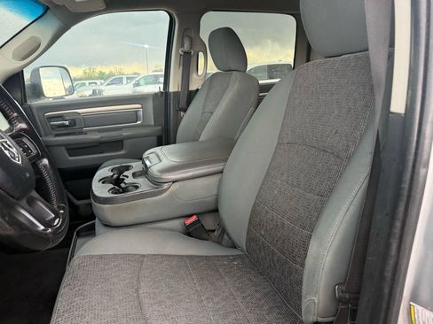 Used 2018 RAM 2500 Big Horn AWD/4WD image 29