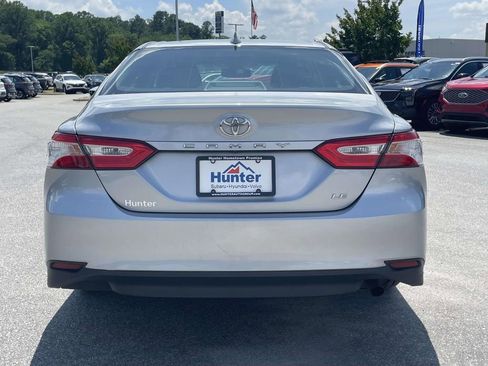 Used 2018 Toyota Camry LE w/ Audio Package FWD image 28