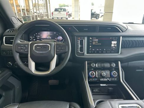 Used 2024 GMC Yukon XL Denali w/ Max Trailering Package RWD image 17
