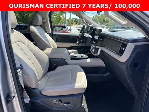 Used 2022 Ford Expedition Max Limited RWD image 10
