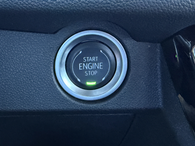 Certified 2024 Chevrolet Traverse RS FWD image 29