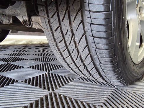 Used 2008 BMW 535xi Sedan image 36