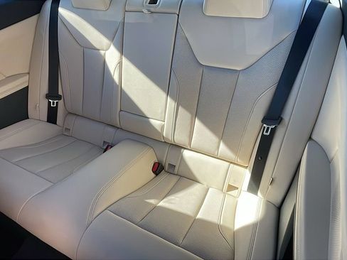 Used 2025 BMW 430i Coupe w/ Premium Package image 15