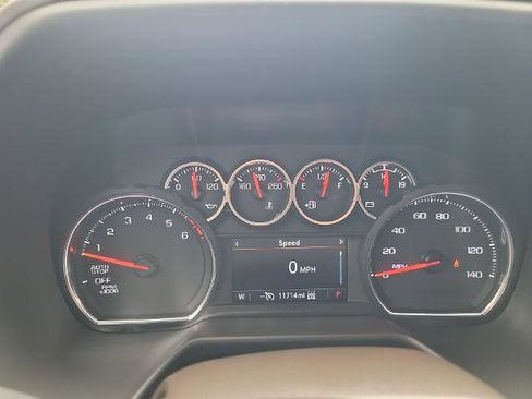 Used 2024 Chevrolet Tahoe LS image 11