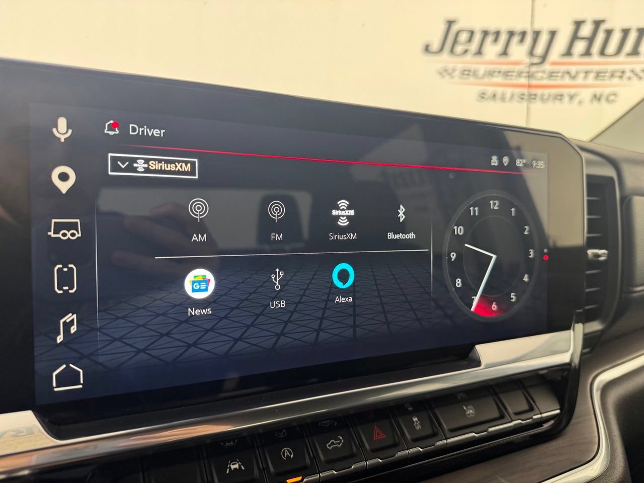 Used 2025 GMC Sierra 1500 SLT AWD/4WD image 20