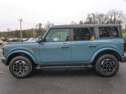Used 2023 Ford Bronco Outer Banks AWD/4WD image 3
