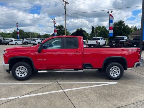 Used 2023 Chevrolet Silverado 3500 LT w/ Convenience Package AWD/4WD image 8