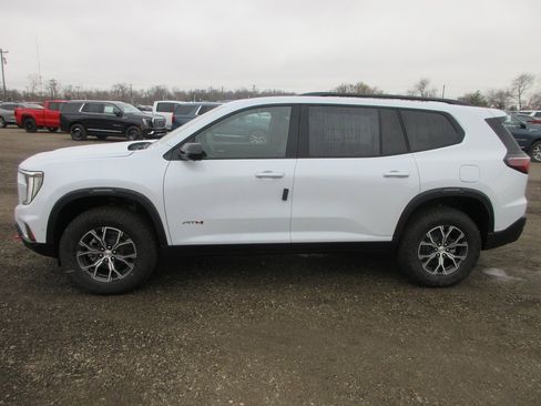 New 2026 GMC Acadia AT4 w/ Super Cruise Package image 9
