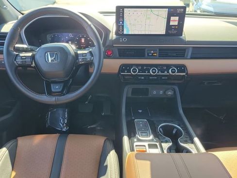 Certified 2026 Honda Passport TrailSport Elite image 10