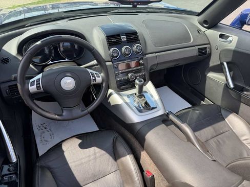 Used 2009 Saturn Sky Red Line RWD image 17