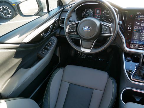 Certified 2023 Subaru Outback Onyx Edition image 9