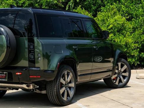 New 2026 Land Rover Defender 110 X AWD/4WD image 13
