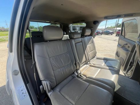 Used 2003 Toyota Sequoia Limited RWD image 16
