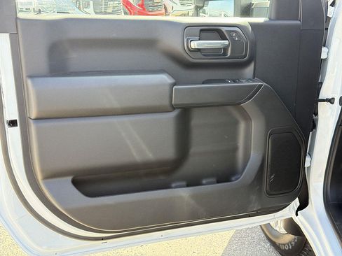 New 2026 GMC Sierra 2500 Pro w/ Convenience Package RWD image 16