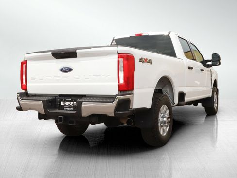 Used 2023 Ford F250 XLT AWD/4WD image 6