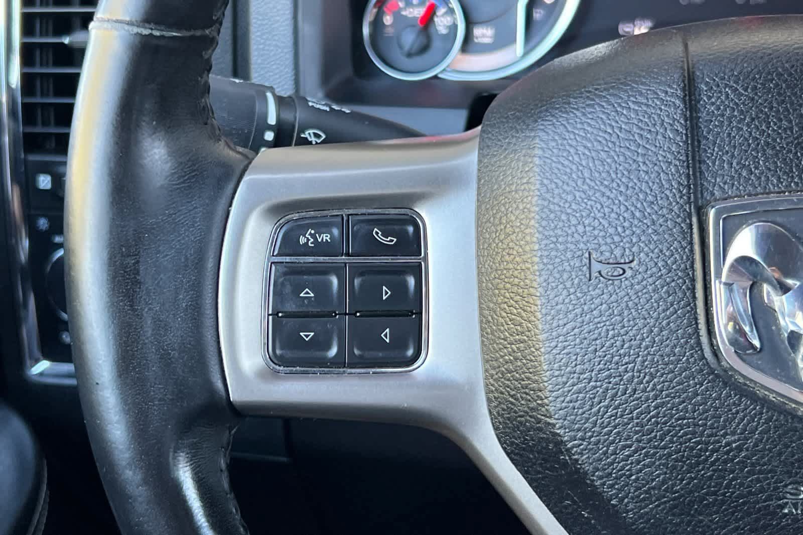 Used 2018 RAM 2500 Laramie AWD/4WD image 27