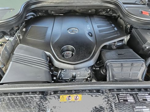 Certified 2023 Mercedes-Benz GLS 450 4MATIC image 24