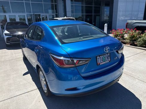 Used 2018 Toyota Yaris iA FWD image 6