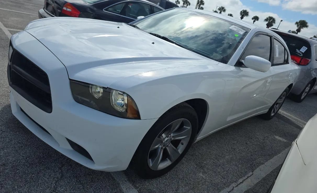 Used 2013 Dodge Charger Police RWD image 1