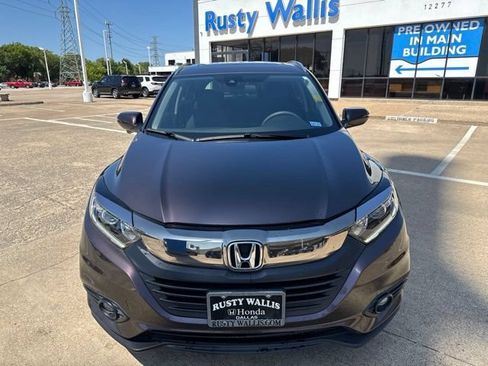 Used 2019 Honda HR-V EX image 3