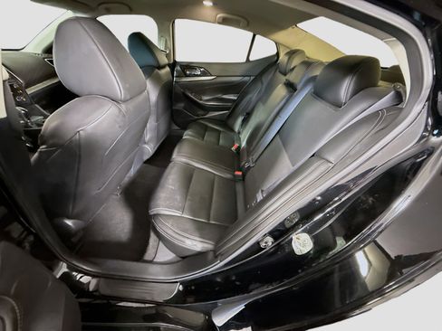 Used 2022 Nissan Maxima SV w/ Floor Mat Group FWD image 25