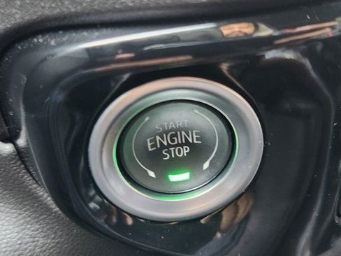 Used 2025 Chevrolet Silverado 1500 High Country w/ High Country Premium Package image 8