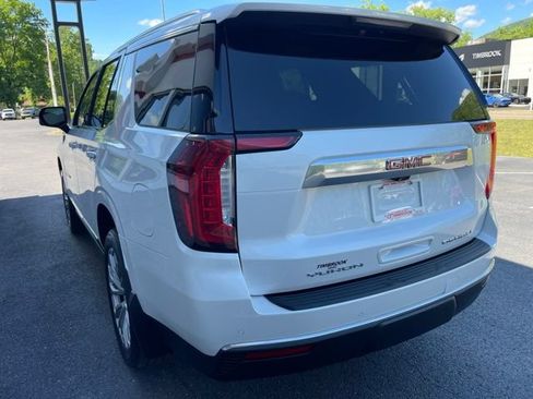 Used 2021 GMC Yukon Denali w/ Denali Ultimate Package AWD/4WD image 23