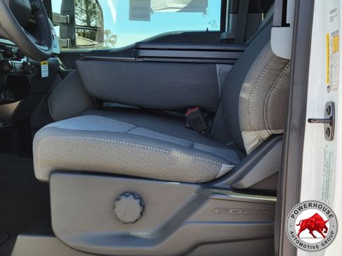 New 2025 Ford F350 XL w/ STX Appearance Package AWD/4WD image 21