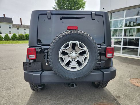 Used 2013 Jeep Wrangler Rubicon w/ Dual Top Group AWD/4WD image 27