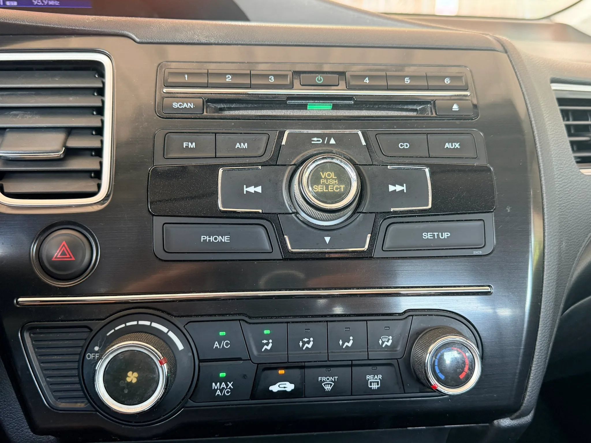 Used 2013 Honda Civic LX image 11