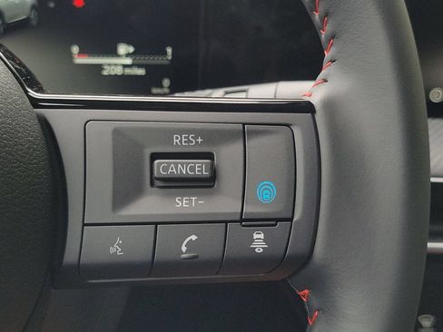 New 2026 Nissan Kicks SR FWD image 27