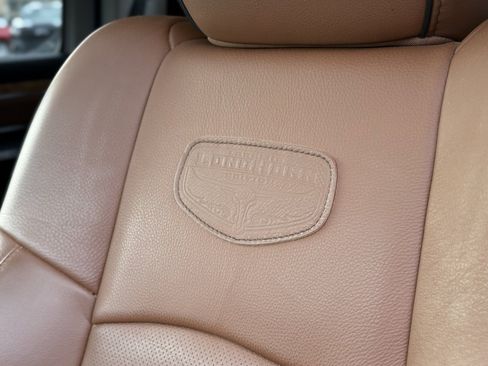 Used 2017 RAM 1500 Laramie Longhorn image 15