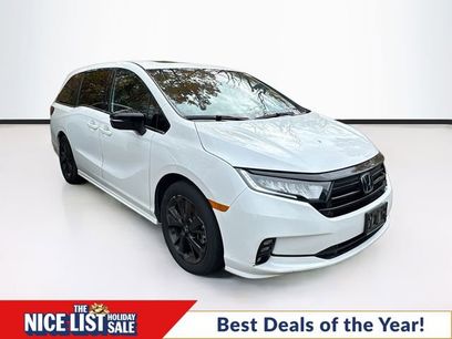 Certified 2023 Honda Odyssey Sport