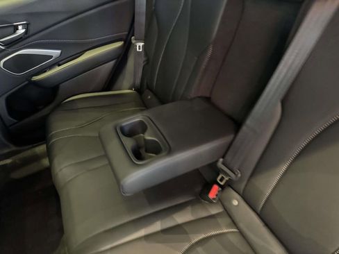 New 2026 Acura RDX SH-AWD image 9