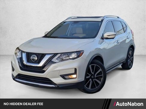 Used 2020 Nissan Rogue FWD image 1