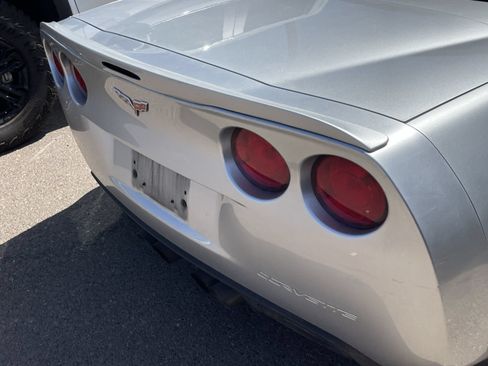 Used 2012 Chevrolet Corvette Grand Sport w/ 4LT Preferred Equipment Group RWD image 5