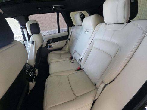 Used 2019 Land Rover Range Rover HSE AWD/4WD image 7