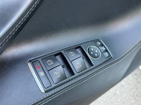 Used 2018 Tesla Model S 75D AWD/4WD image 24