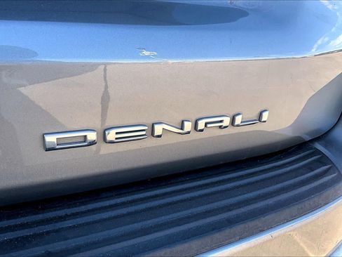 Certified 2023 GMC Yukon Denali w/ Denali Reserve Package image 10