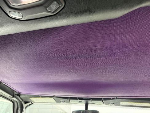 Used 2018 Jeep Wrangler Unlimited Sport image 15