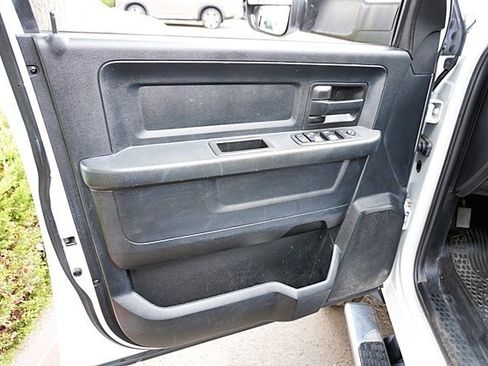 Used 2021 RAM 5500 Tradesman w/ Safety Group image 26