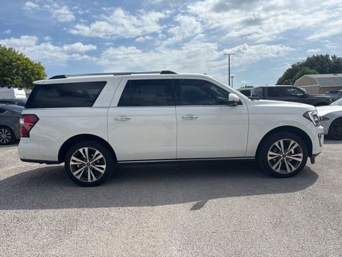 Used 2021 Ford Expedition Max Limited RWD image 4