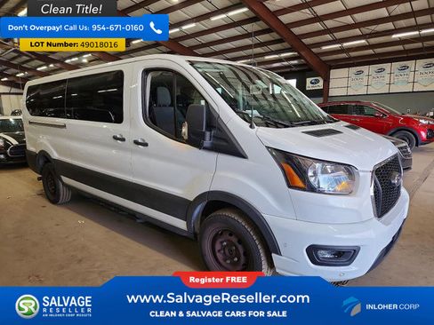 Used 2023 Ford Transit 350 XLT image 5