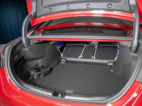 Certified 2025 Mercedes-Benz C 300 Sedan image 7