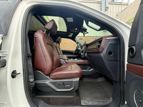 Used 2022 Ford Expedition Max Limited AWD/4WD image 9