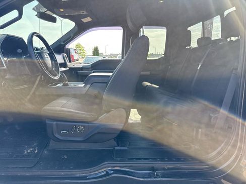 Used 2015 Ford F150 XLT w/ Equipment Group 302A Luxury AWD/4WD image 19
