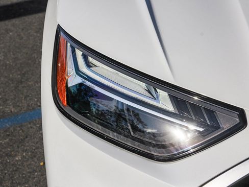 Certified 2023 Audi Q5 2.0T Premium w/ Convenience Package image 11