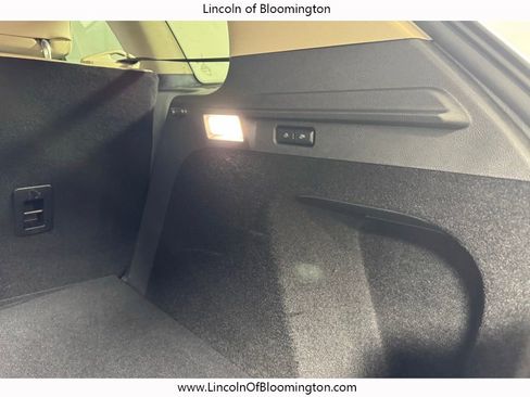 New 2026 Lincoln Corsair Premiere image 55