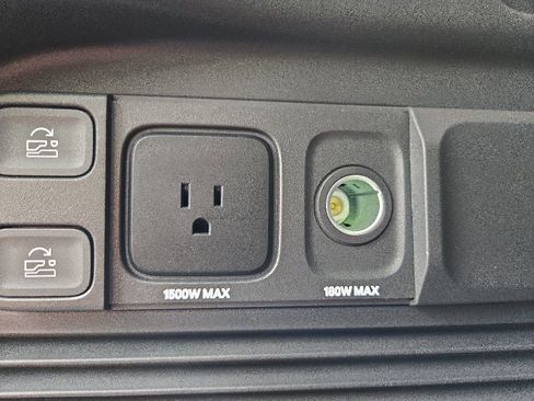 Used 2022 Rivian R1S Launch Edition AWD/4WD image 58