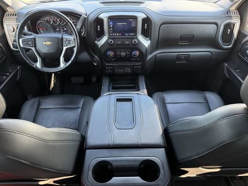 Used 2021 Chevrolet Silverado 1500 LTZ AWD/4WD image 13